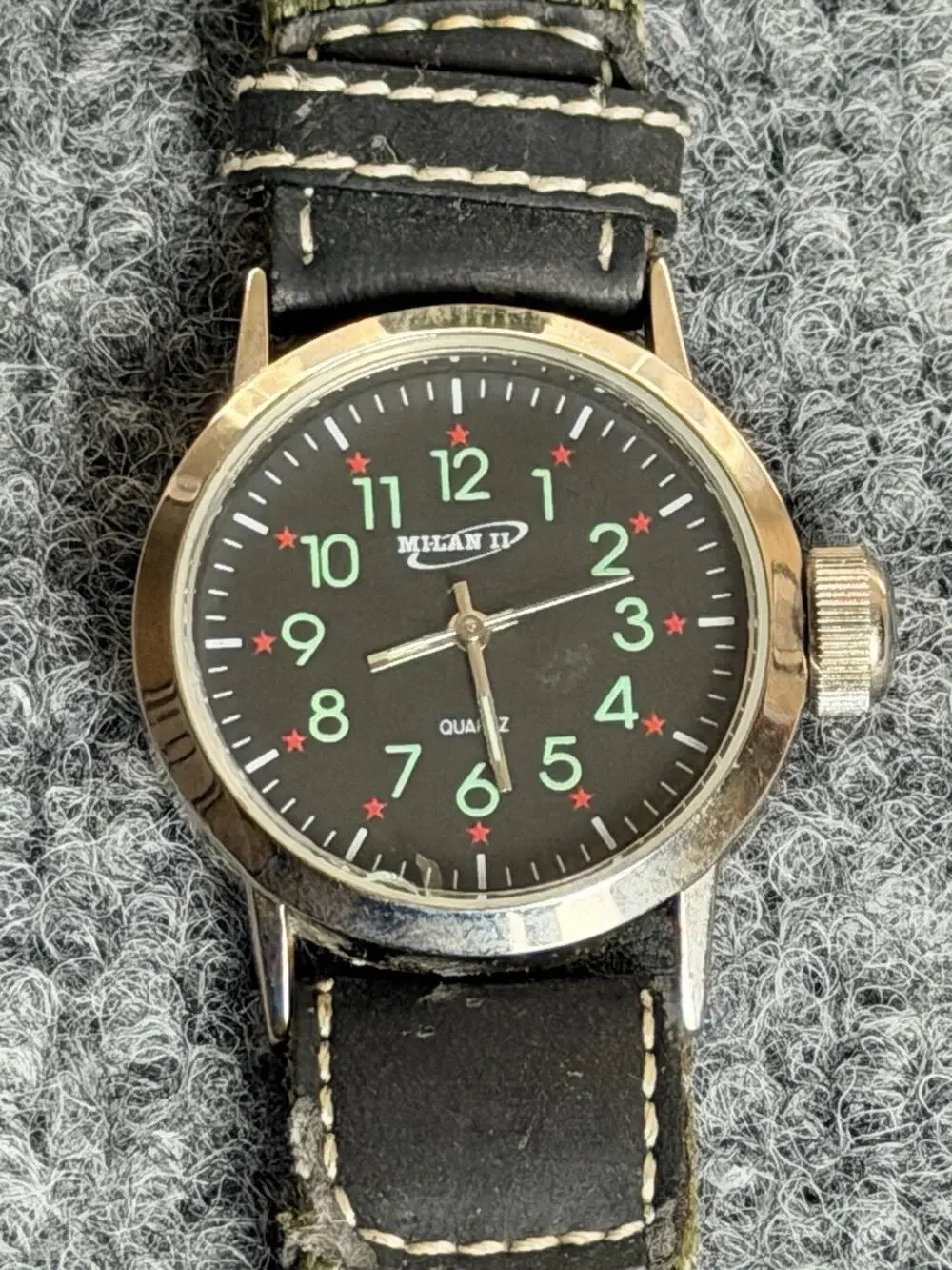 Mulan 11 Quartz Military Style Wristwatch Green Nylon Strap Needs Battery